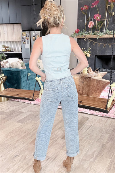 Light Wash Textured Crop Barrel Jeans