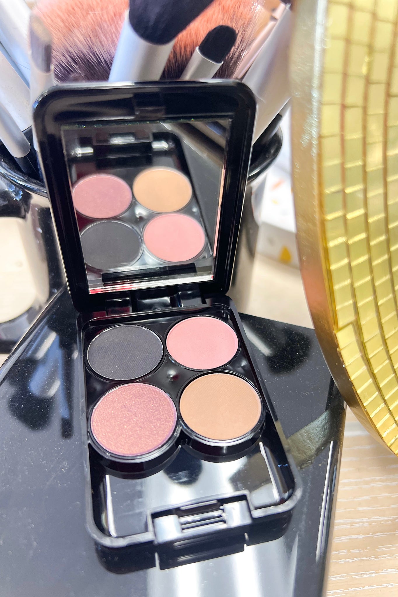 Eyeshadow Palette